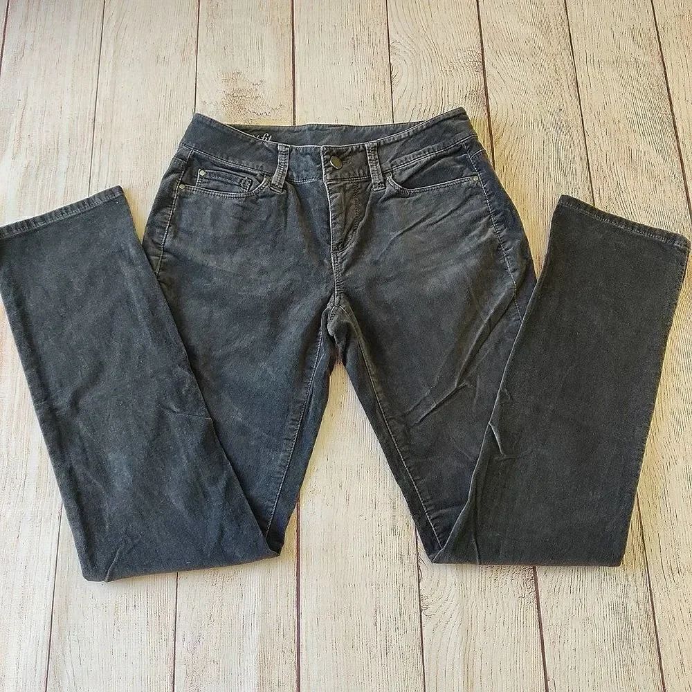 Ann Taylor Curvy Fit gray velvet straight leg jeans 0P